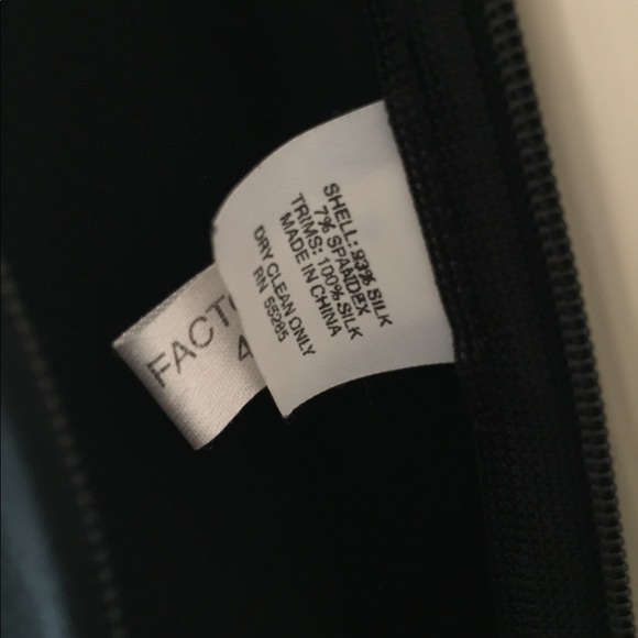 Beautiful Black SILK Top - Picture 5 of 5